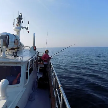 On The Baltic Sea In Kolobrzeg - Feriehus Grzybowo (West Pomeranian)